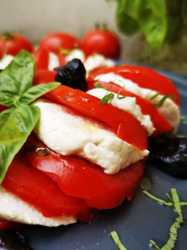 Salade de tomates fozarella